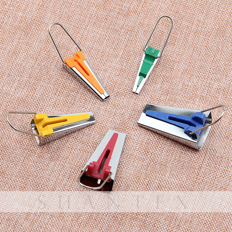 Acier inoxydable de haute qualité différentes couleurs biais fabricant de bande Set outil de reliure outil de couture pour piquer